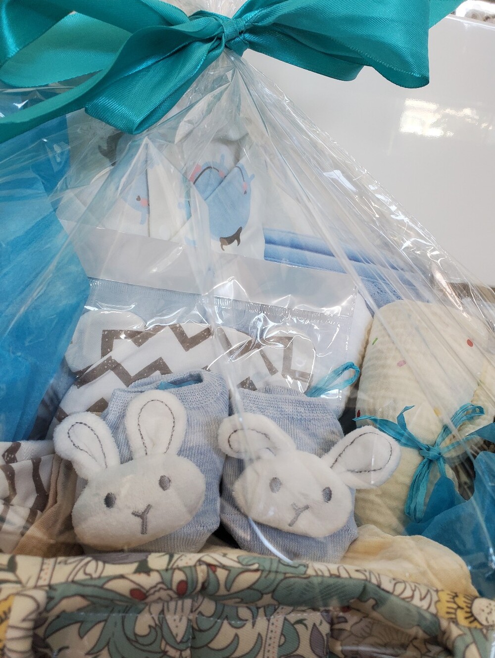 Luxury Baby Boy Gift Basket Thoughtfully Curated Blue Newborn Essentials - Picture 11 of 11